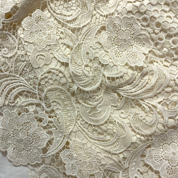 NWT Romeo + Juliet Couture Ivory White Lace Crochet Eyelet Dress - Picture 7 of 8